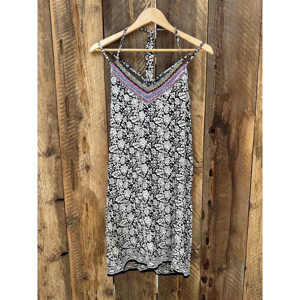 Black and‎ white floral midi sundress with colorful embroidery